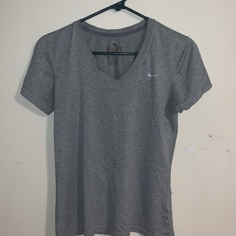 Nike tee dry fit